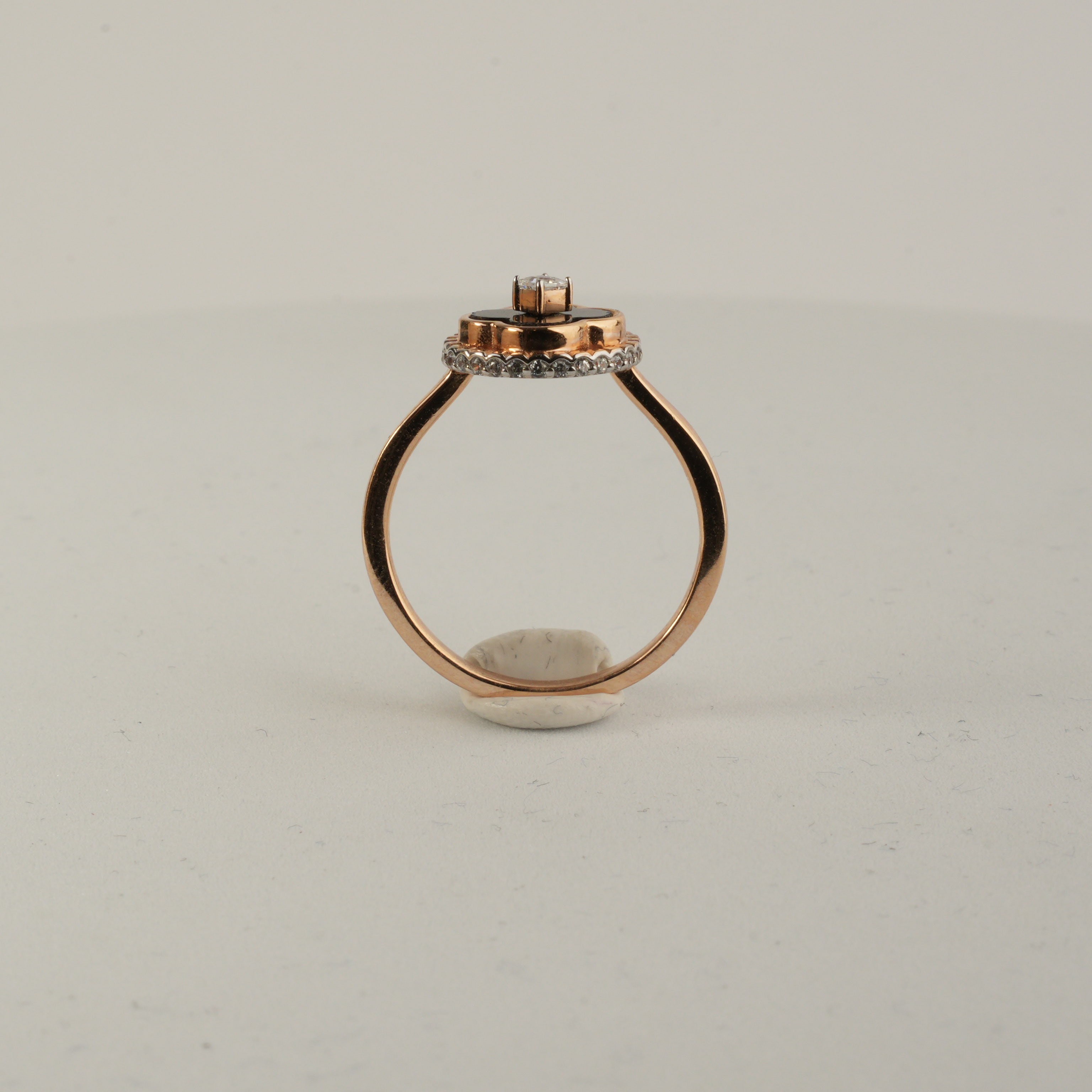 18KT RING